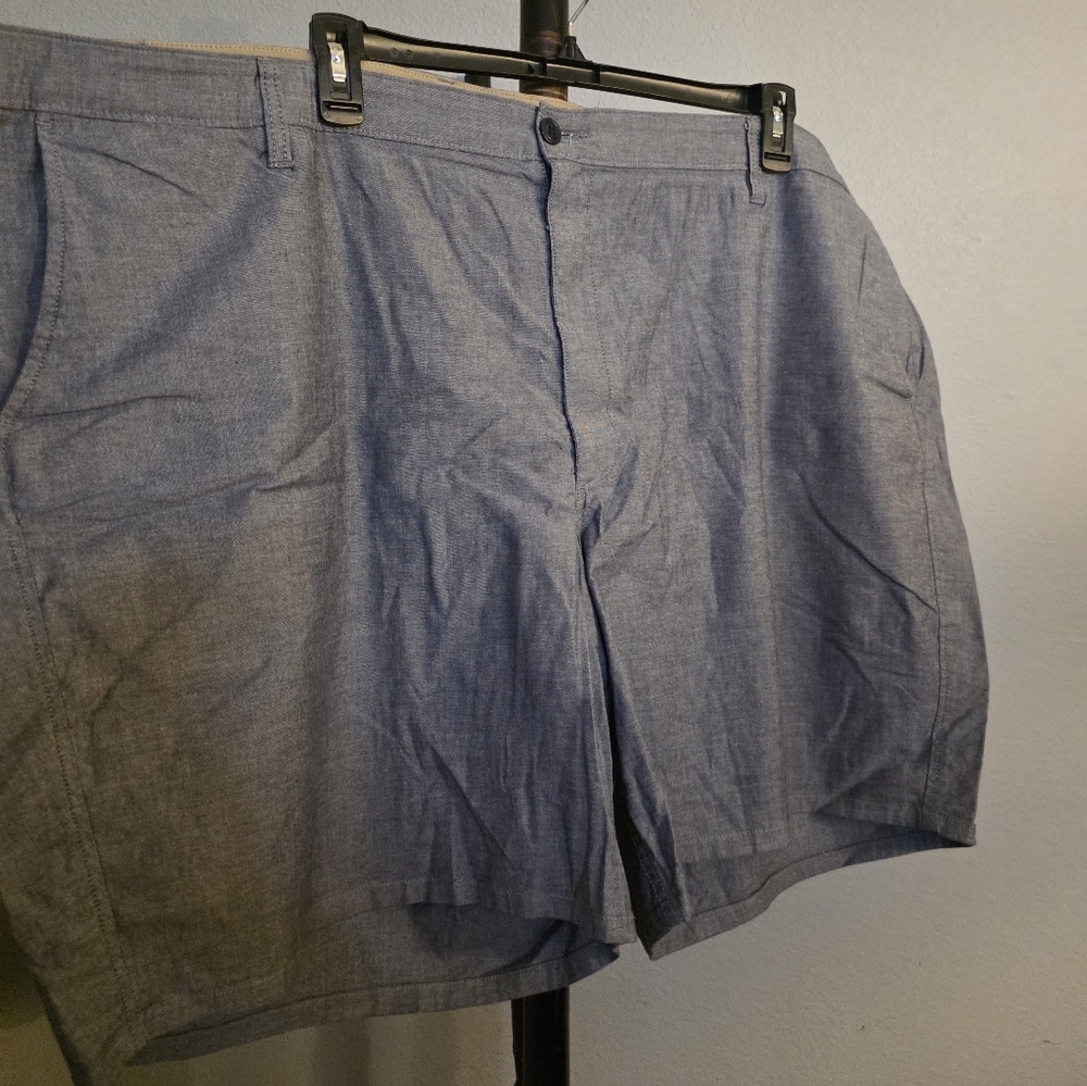 Dockers Light Blue Flat Front Shorts Size 56